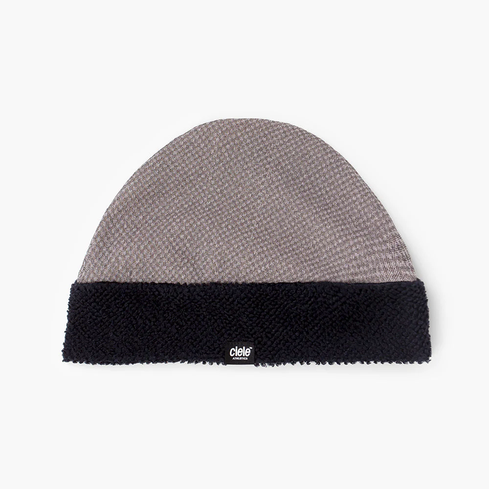 UHBeanie-Peachskin